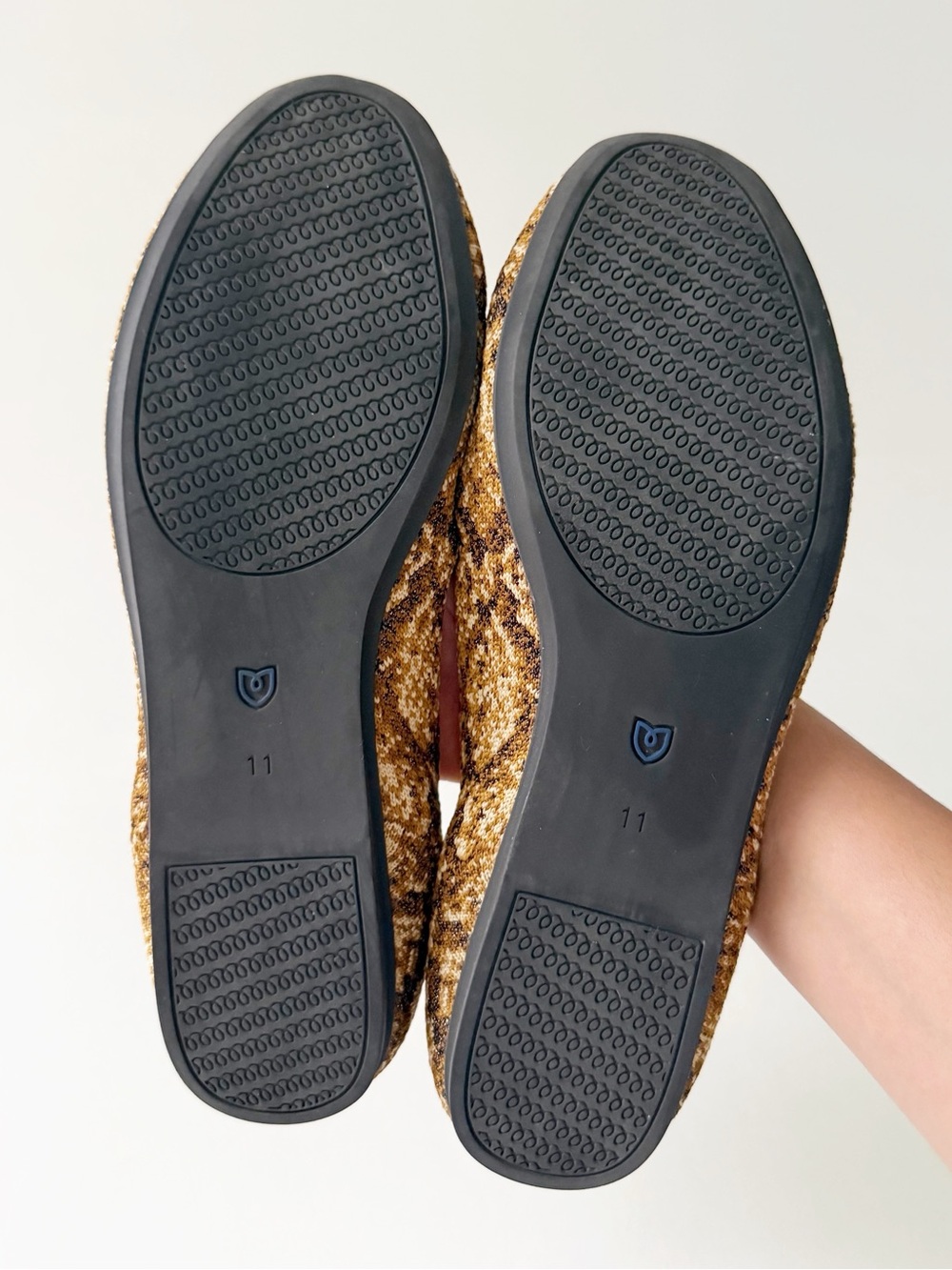 Rothys The Loafer Bronze Python Snake Flat 11 Knit Metallic Animal Print Casual - Picture 7 of 10